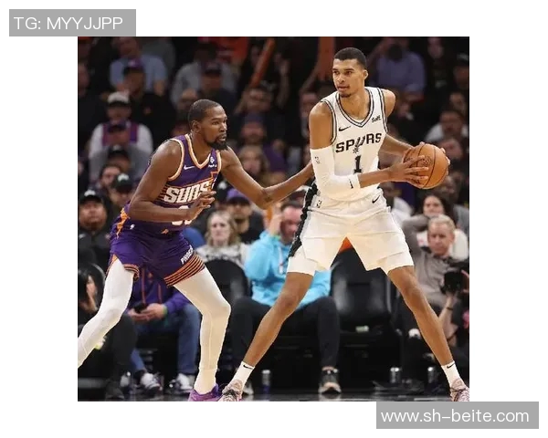 文班亚马表现平平17投7中仅得18分6篮板正负值惨淡18引发热议