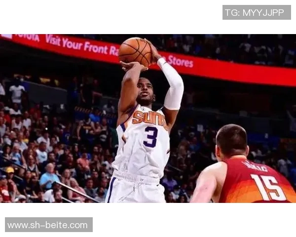 老炮保罗表现惊艳17分钟内三分球命中率高达80助力球队胜利