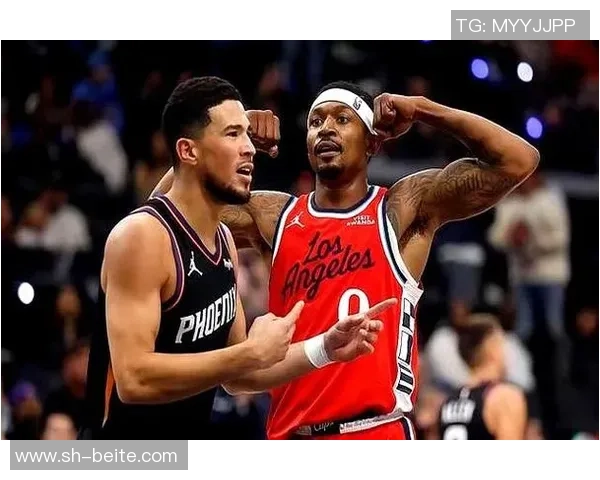 奥特表示布克信任队友提升士气关键在于主将的这一举动